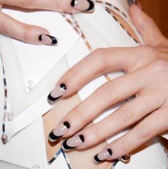 Kate Hudson Met Gala 2016 Nails